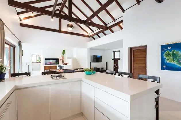 6-Bedroom Villa with Private Pool