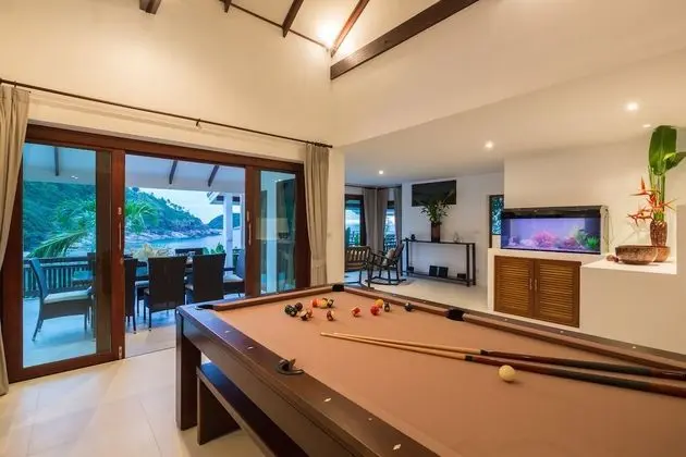 6-Bedroom Villa with Private Pool