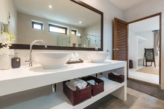 6-Bedroom Villa with Private Pool