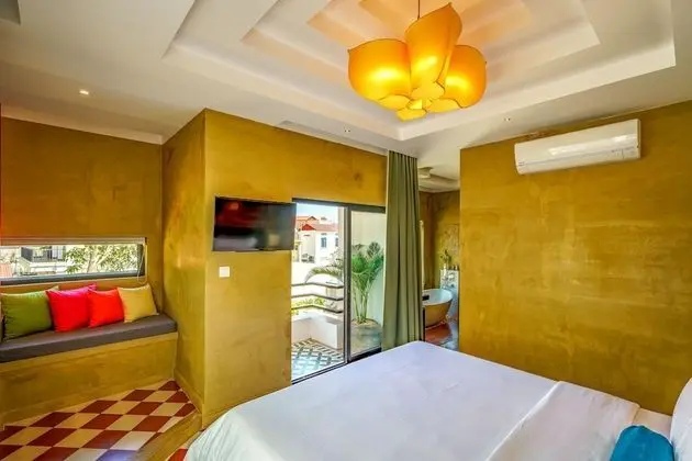 Deluxe Tek Büyük Yataklı Oda, Küvet