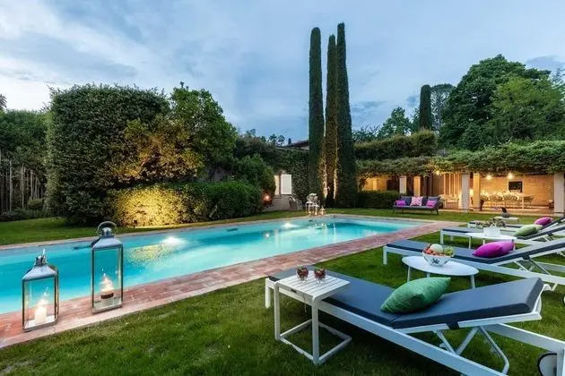 Villa