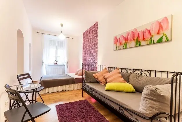 Apart Daire, 2 Yatak Odası, Mutfak