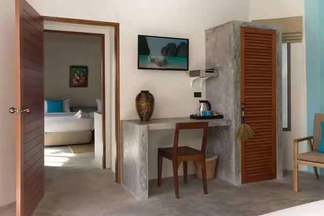 Deluxe Garden Bungalow