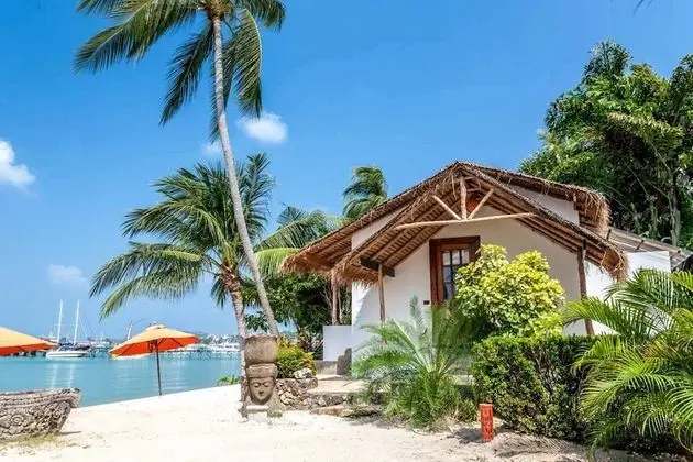 Superior Beach Front Bungalow