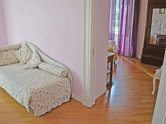 Standard Üç Kişilik Oda, 1 Çift Kişilik Yatak ve Çekyat