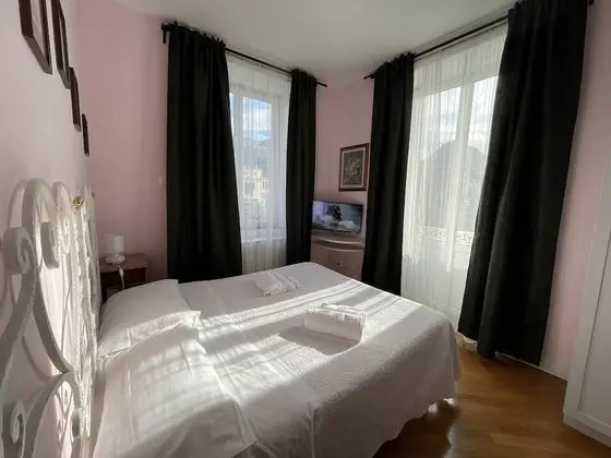 Standard Üç Kişilik Oda, 1 Çift Kişilik Yatak ve Çekyat