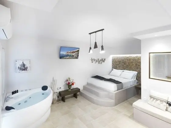 Comfort Stüdyo Süit, 1 Büyük (Queen) Boy Yatak, Sıcak Su Havuzu, Deniz Manzaralı