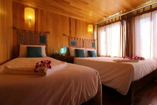 Deluxe Üç Kişilik Oda, Birden Çok Yatak, Okyanus Manzaralı
