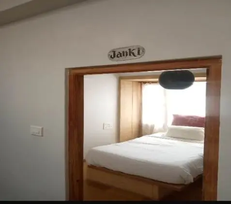Tek Kişilik Oda (Janki)