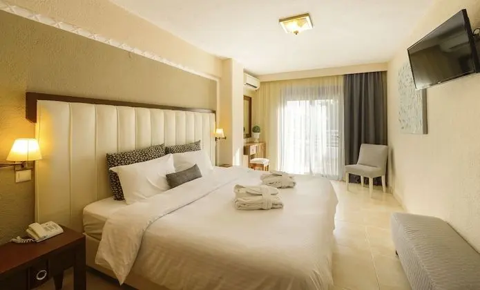 Superior Double Room Partial SV