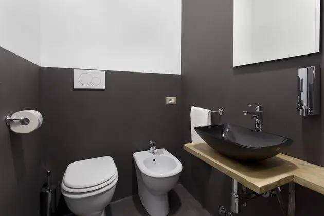 Deluxe Üç Kişilik Oda, Birden Çok Yatak, Sigara İçilmez, Bahçe Manzaralı