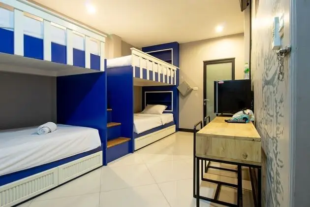 Fantastic 4 Comfort Bunk Bed In Quadruple - Private (Comfort Quadruple Room)