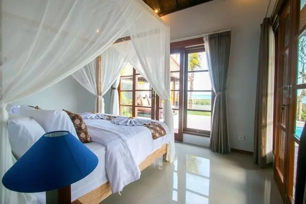 Villa 2