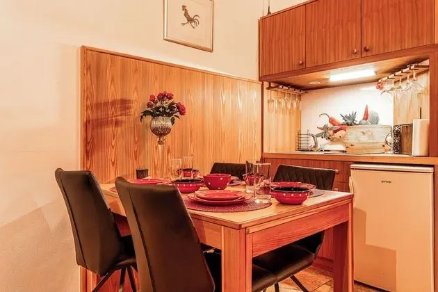 Family Ev, 2 Çift Kişilik Yatak, Bahçeli (Secret Wellness Pool Sauna and)