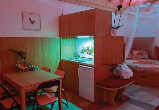 Family House, 2 Double Beds, Garden Area (Secret Wellness Pool Sauna and)