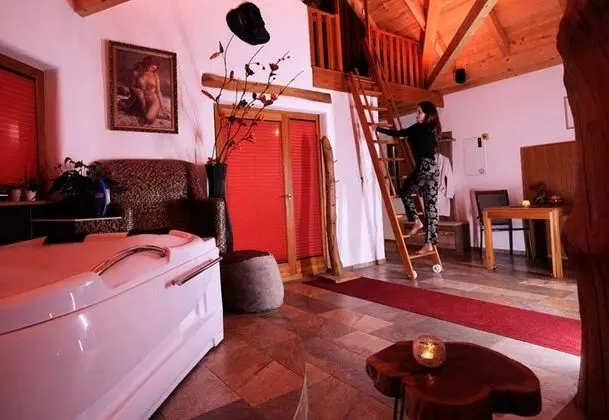 Family House, 2 Double Beds, Garden Area (Secret Wellness Pool Sauna and)