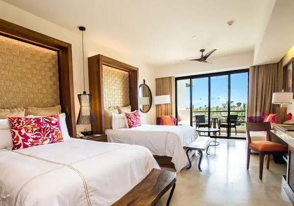 Junior Suite Double Partial Ocean View