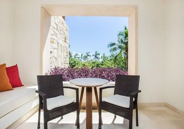 Junior Suite Double Tropical View