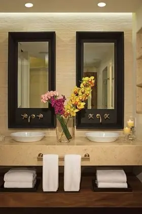 Preferred Club Junior Suite Ocean Front King