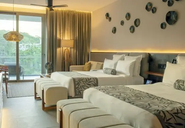 Junior Suite Tropical View Double