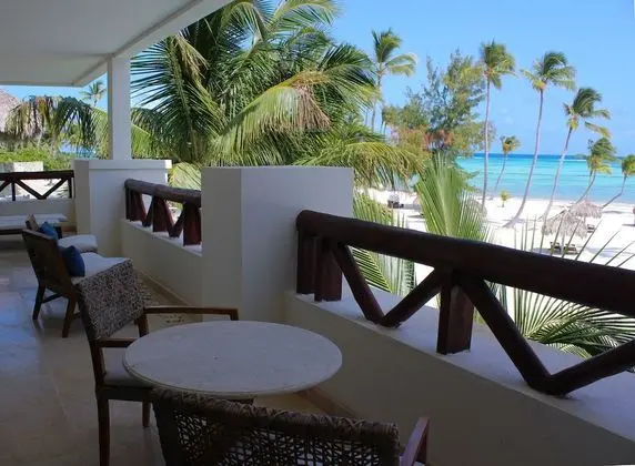 Preferred Club Master Suite Plunge Pool Ocean Front King