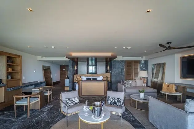 Master Suite Ocean Front