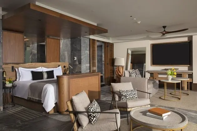 Master Suite Ocean Front