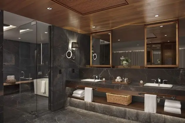 Master Suite Ocean Front