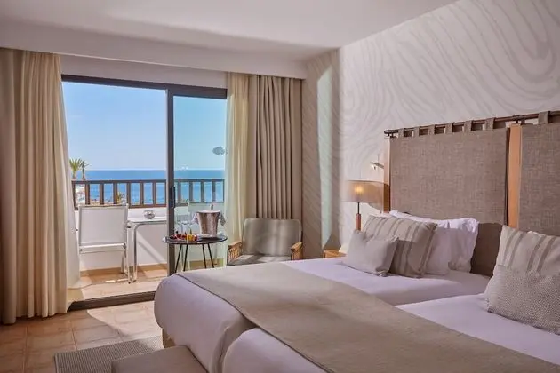 Standard Tek Büyük Yataklı Oda, Balkon, Okyanus Manzaralı