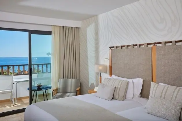 Standard Tek Büyük Yataklı Oda, Balkon, Okyanus Manzaralı