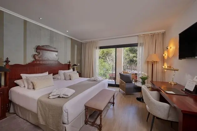Deluxe Tek Büyük Yataklı Oda