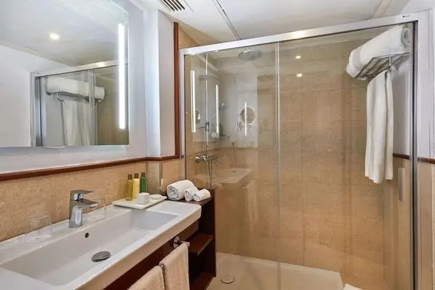 Deluxe Tek Büyük Yataklı Oda, Deniz Manzaralı