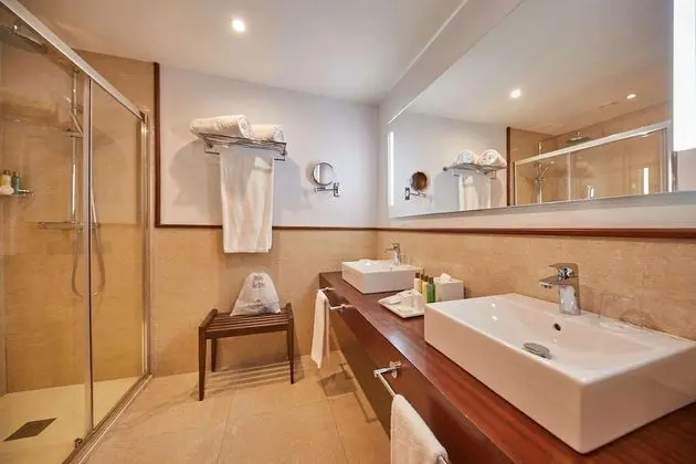 Preferred Club Double Deluxe front sea view 1 Adult