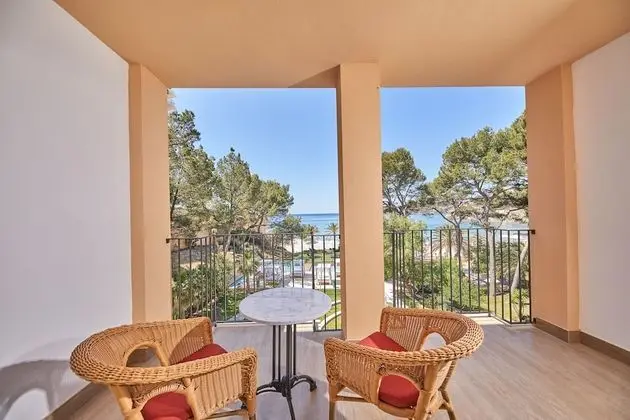 Preferred Club Double Deluxe frontal sea view (2 Adults)