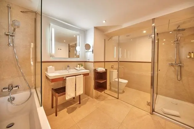 Preferred Club Master Suite Frontal Sea view 3 Adults