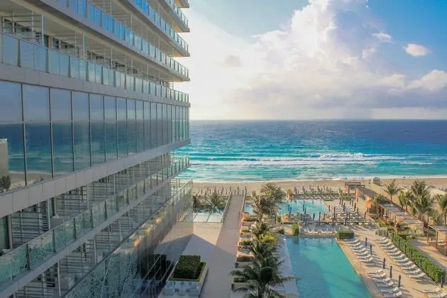 Preferred Club Master Suite Ocean View