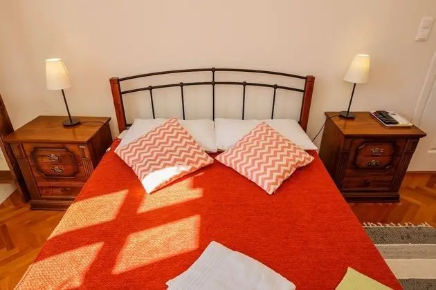 Apart Daire (Sedam Bisera 11 - charming & in cente)