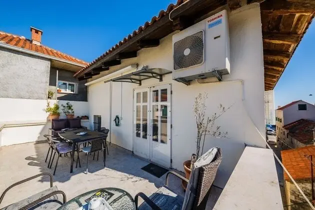 Apart Daire (Sedam Bisera 11 - charming & in cente)