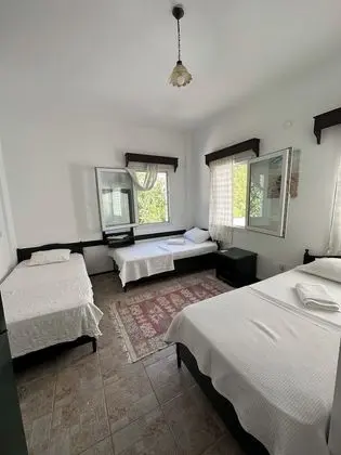Standard Üç Kişilik Oda
