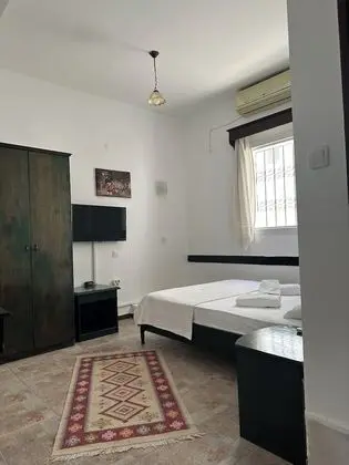 Standard Tek Büyük veya İki Ayrı Yataklı Oda