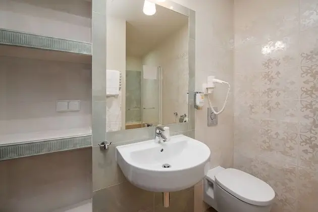 Deluxe Tek Büyük Yataklı Oda, 1 Çift Kişilik Yatak