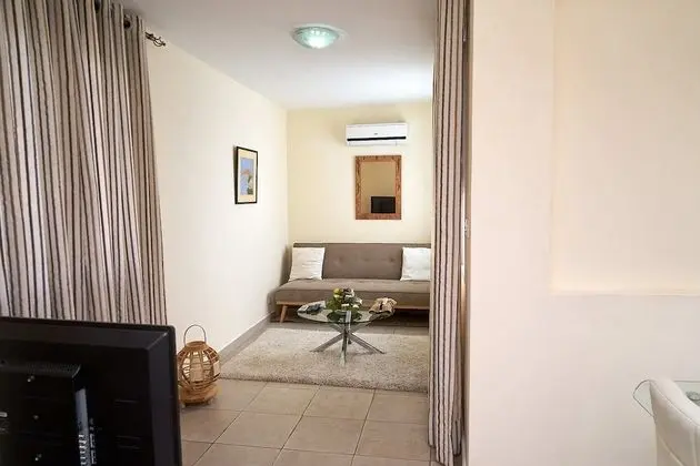 Deluxe Süit, Sigara İçilmez