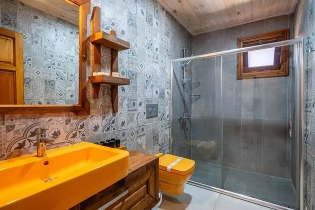 Bungalow Aile Odası,    , Balkonlu