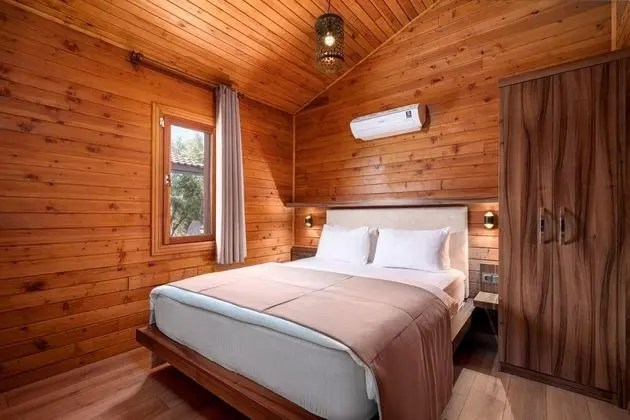 Bungalow Aile Odası,    , Balkonlu