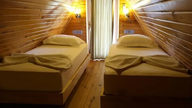 Bungalow Aile Odası,    , Balkonlu