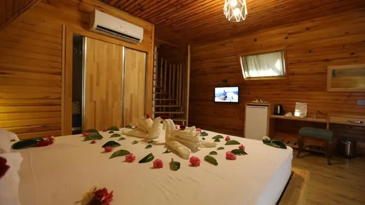 Bungalow Aile Odası,    , Balkonlu
