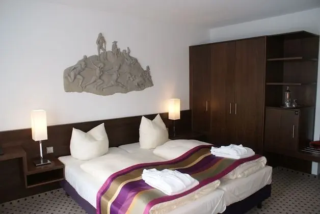 Comfort Tek Büyük Yataklı Oda