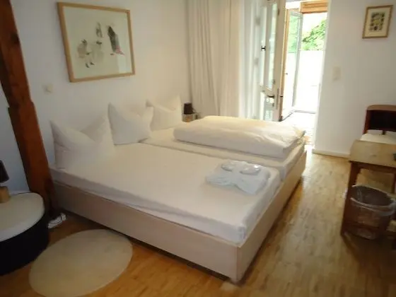 Tek Büyük Yataklı Oda