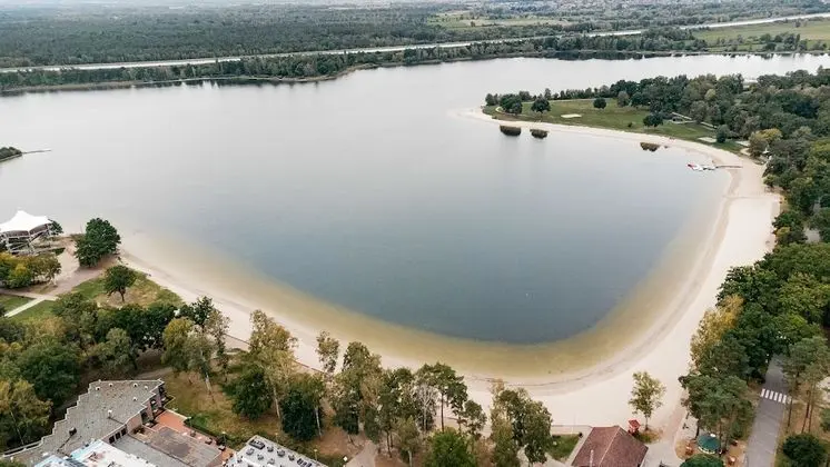 Tek Büyük Yataklı Oda, Balkon