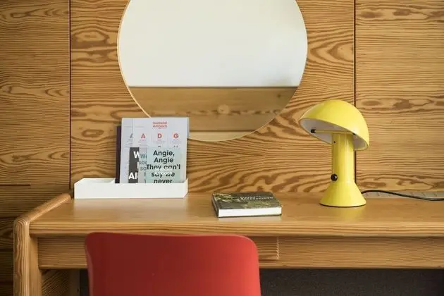 Classic Tek Büyük Yataklı Oda, Balkon, Göl Manzaralı